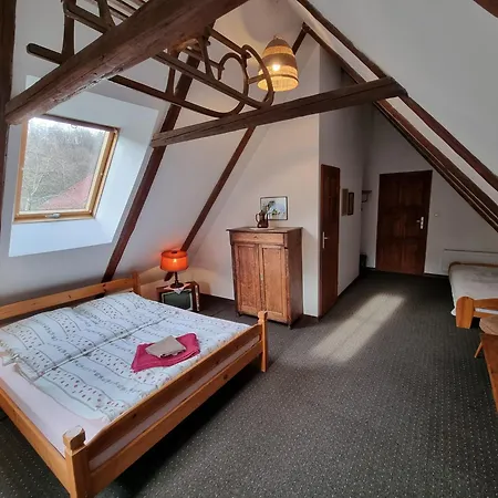 ゲストハウス Gorski Sad - U Bazyla ピエホビツェ